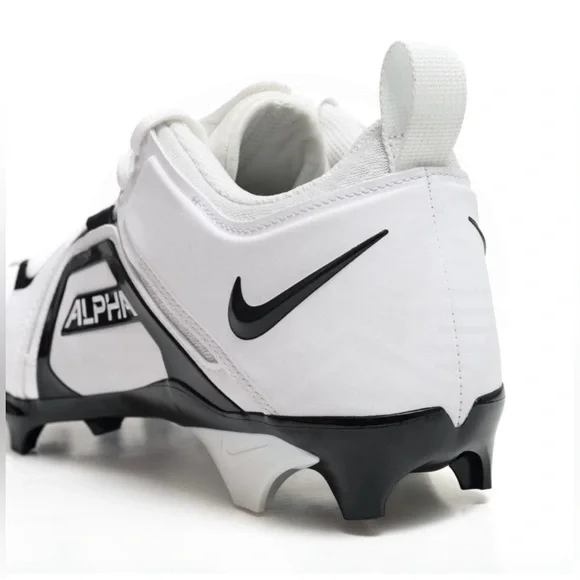 Nike Alpha Menace Pro 3 Low Football Cleats White FJ6843-100 Men's Sz 11.5